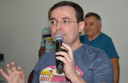 Deputado Fábio Novo lança candidatura em Picos
