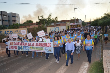 Caminhada da Paz atrai multidão em Picos