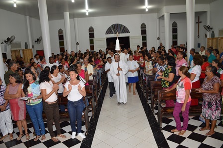 Festa de São Sebastião reúne centenas de fiéis no bairro Aerolândia