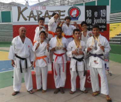 Karatecas picoenses são destaque em Teresina 