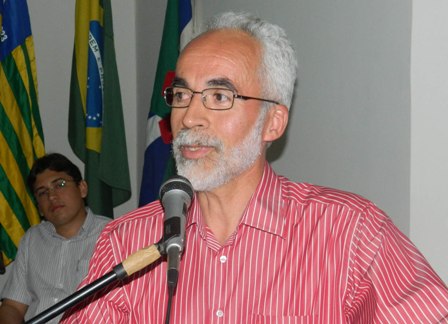 Deputado Jesus Rodrigues apóia aliança do PT com PMDB em Picos