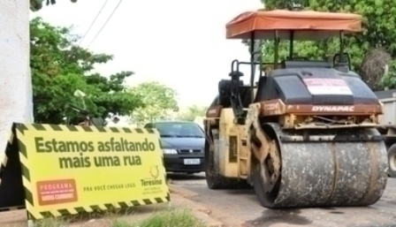 Prefeitura de Teresina adquire equipamentos e amplia estrutura de pavimentação asfáltica