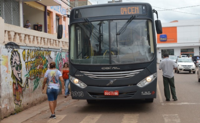 Passagem de ônibus em Picos passa a custar R$ 3,30