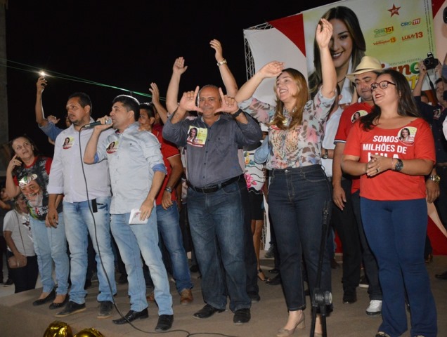 Deputada Rejane Dias lança candidatura à reeleição em Picos