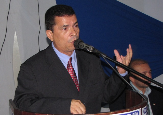 Josino Coutinho assume presidência do Rotary Club de Picos
