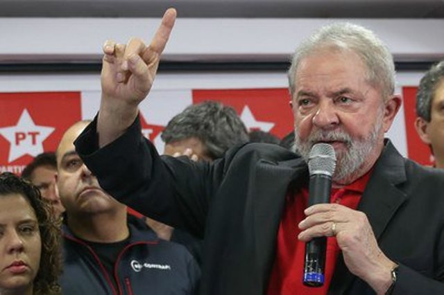 Moro determina e Banco Central bloqueia 606 mil reais de Lula