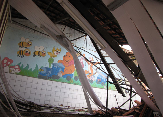 Picos: Após desabamento de teto de sala de aula colégio corre o risco de ser interditado 