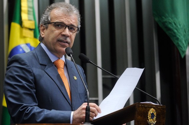 João Vicente despede-se do Senado e avalia mandato