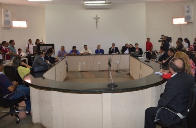 Audiência discute precariedade do atendimento no Hospital Regional Justino Luz