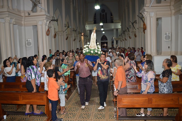 Picoenses celebram centenário das Aparições de Nossa Senhora de Fátima