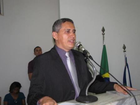 Vereador José Luís entra na disputa pela presidência da Câmara de Picos
