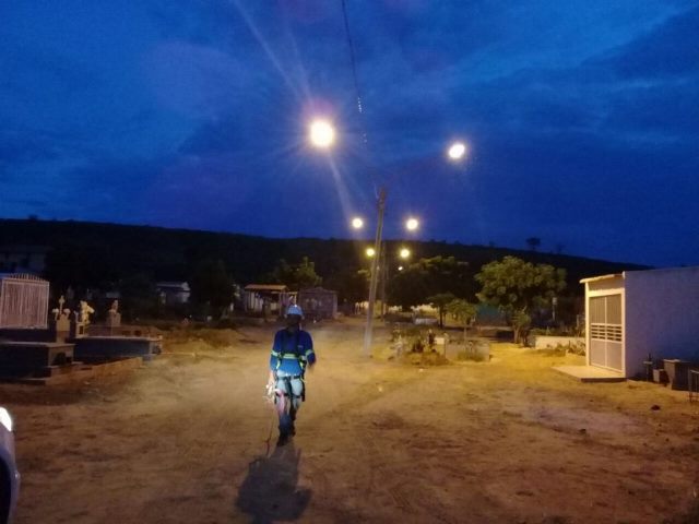 Prefeitura de Picos melhora iluminação pública