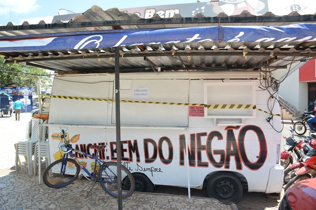 Prefeitura de Picos esclarece embargo de trailers da praça 