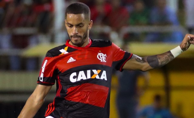 Rômulo poderá ser dispensado pelo Flamengo