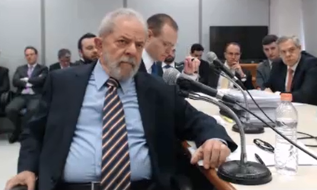 Justiça marca para 24 de janeiro julgamento de recurso de Lula