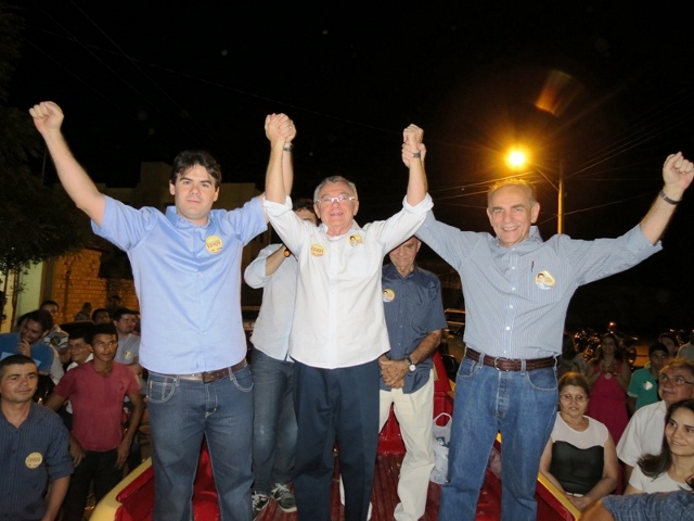  Prefeito de Picos apresenta filho como candidato a deputado estadual