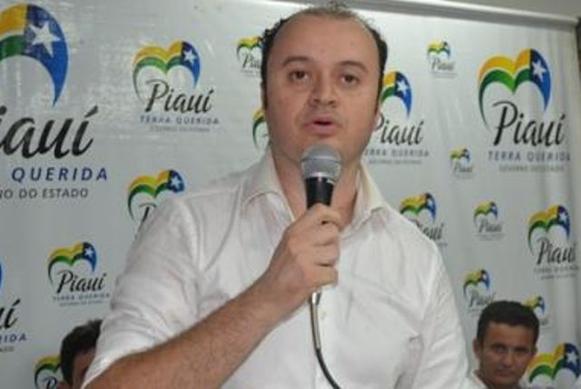 Prefeito de Picos apoia Paulo Márcio para deputado federal
