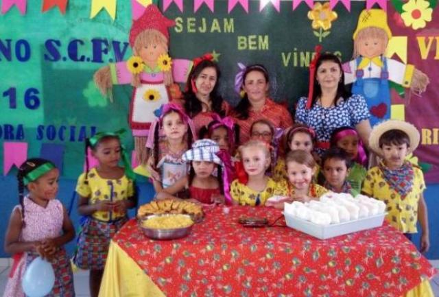 Secretaria de Assistência Social promove festa junina 