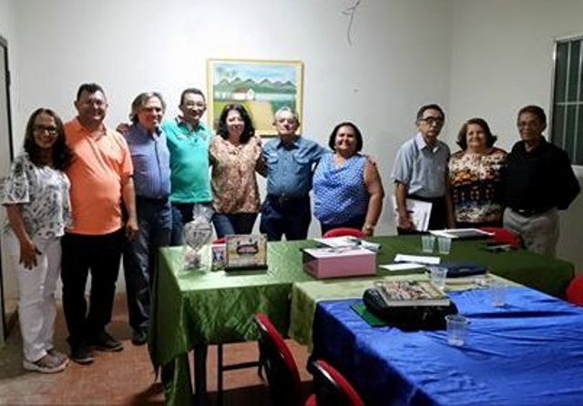 Academia de Letras de Picos elege novo imortal