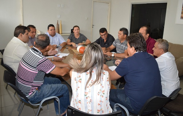 Câmara de Picos começa discutir novo projeto da Cosip