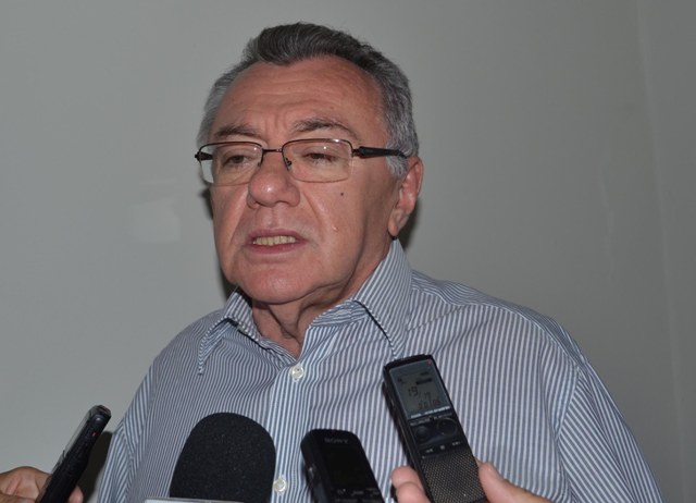 Kléber comemora desempenho de Marcelo Castro em pesquisa