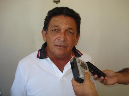 PF realiza prisão durante vistoria na casa do prefeito de Picos