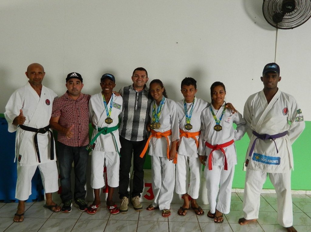 Karatecas picoenses conquistam medalhas no Zonal Norte-Nordeste