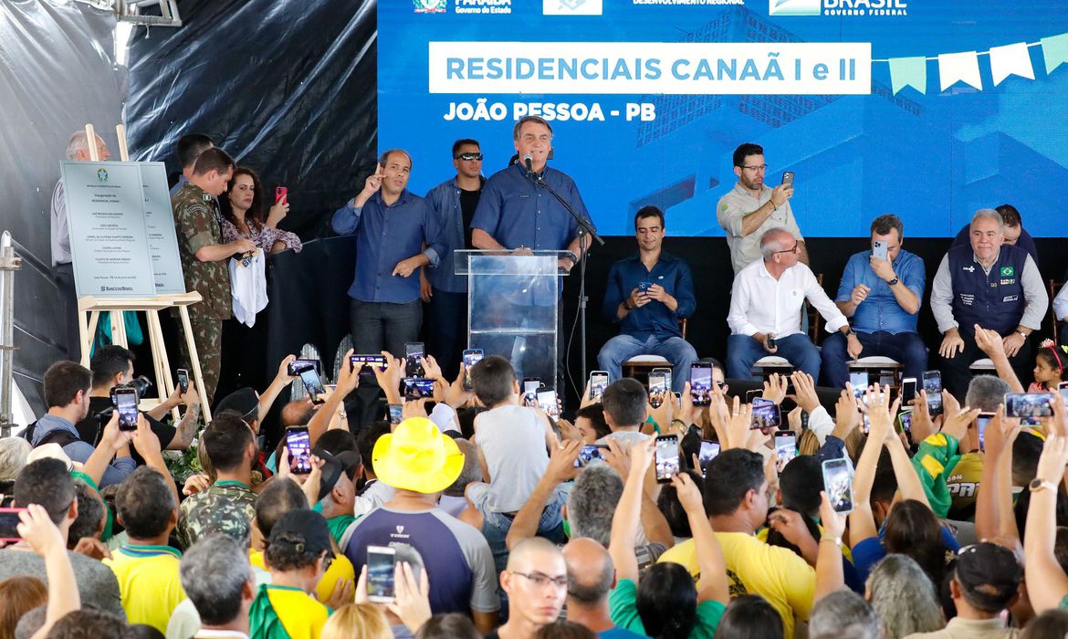 Presidente: aumento do Auxílio Brasil pode superar efeitos da pandemia