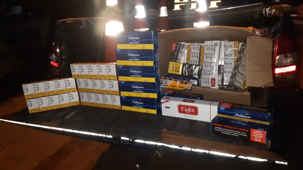 Carga de cigarros contrabandeados é apreendida na BR 316, em Picos