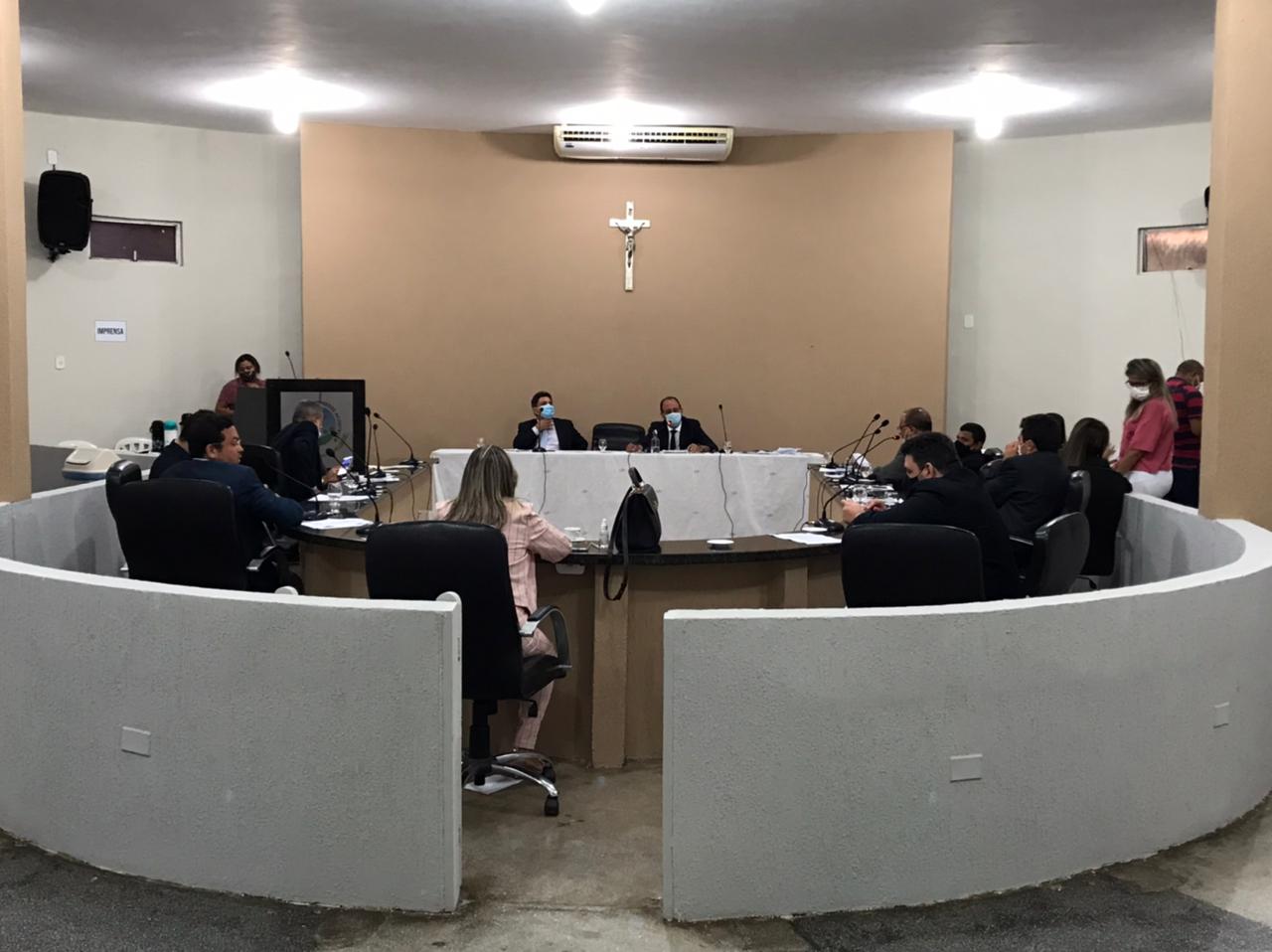 Presidente da Câmara de Picos faz avaliação positiva da primeira sessão do ano