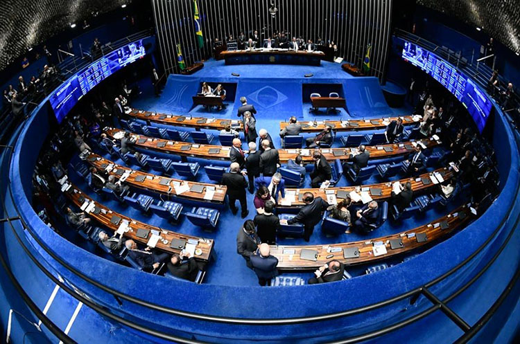 Proposta prevê unificação da data de eleições no país