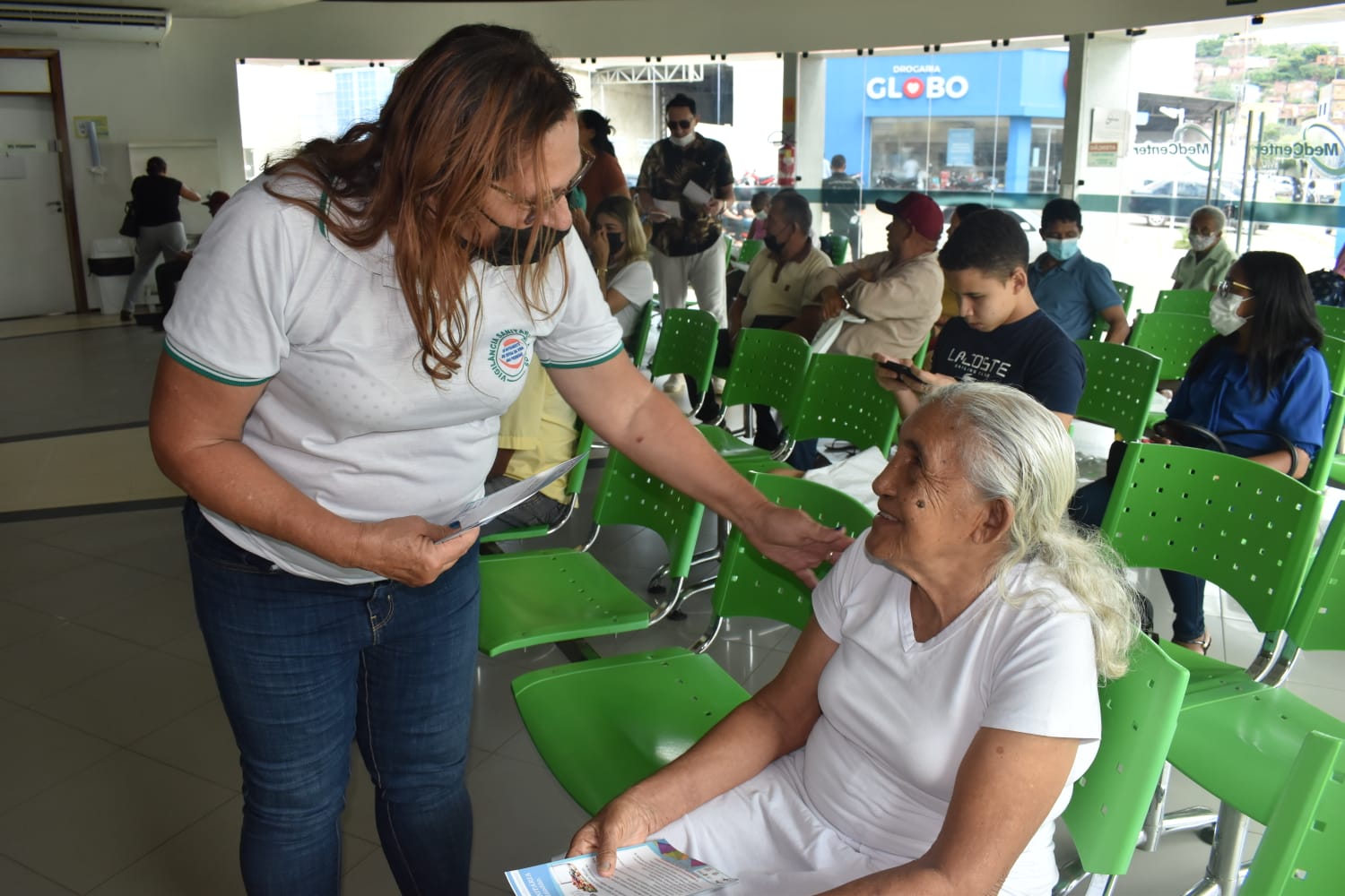 No Dia Nacional do Uso Racional de Medicamentos, Saúde de Picos promove ação educativa sobre a temática