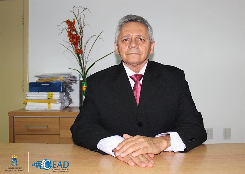 Bolsonaro nomeia professor Gildásio Guedes para ser o novo reitor da Ufpi