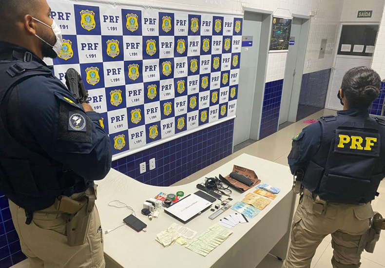 PRF intercepta e prende dupla suspeita de aplicar golpes em caixas eletrônicos no Piauí e Maranhão