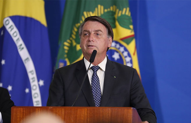 Bolsonaro chega à sede da Polícia Federal em Brasília para prestar depoimento