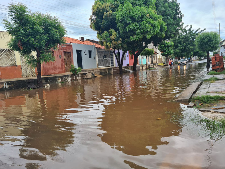 Inmet emite alerta de chuvas para região de Picos