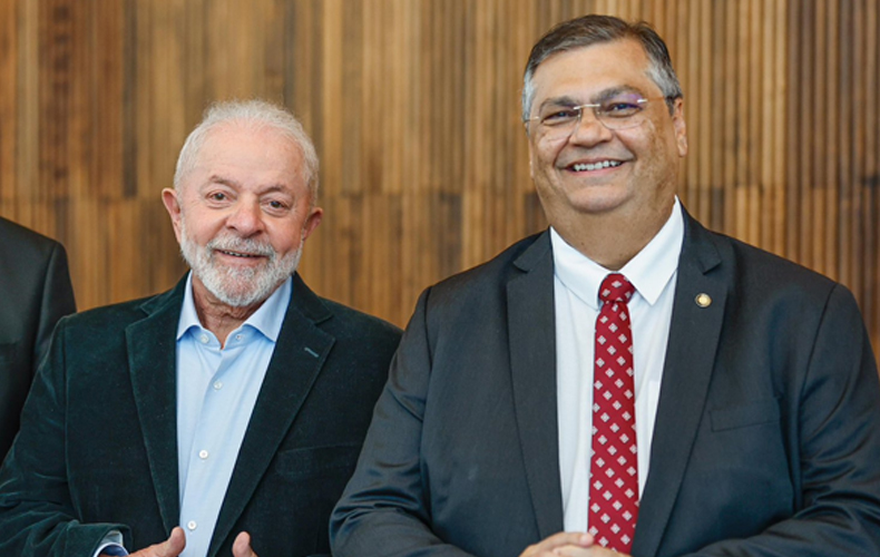 Lula indica Flávio Dino para vaga de ministro do Supremo Tribunal Federal (STF)