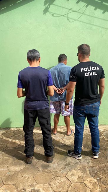 Homem foragido da Justiça há 15 anos por feminicídio em Goiás é preso em Valença do Piauí