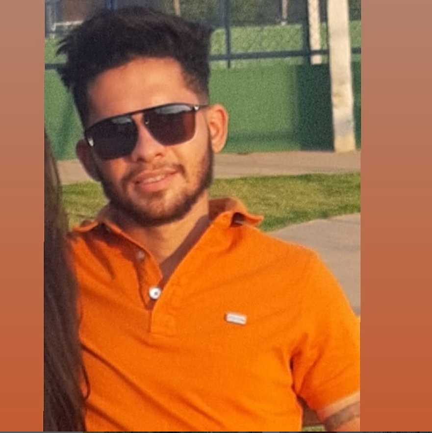 Jovem morre em grave acidente entre  carro e moto na BR-316 em Picos