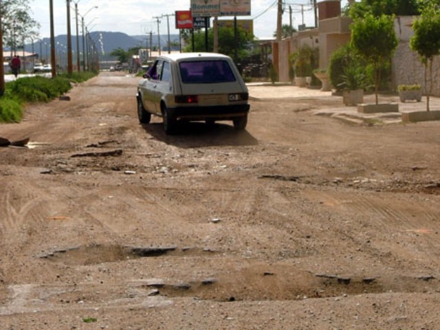 Elmano Férrer anuncia início das obras de pavimentação na travessia urbana de Picos