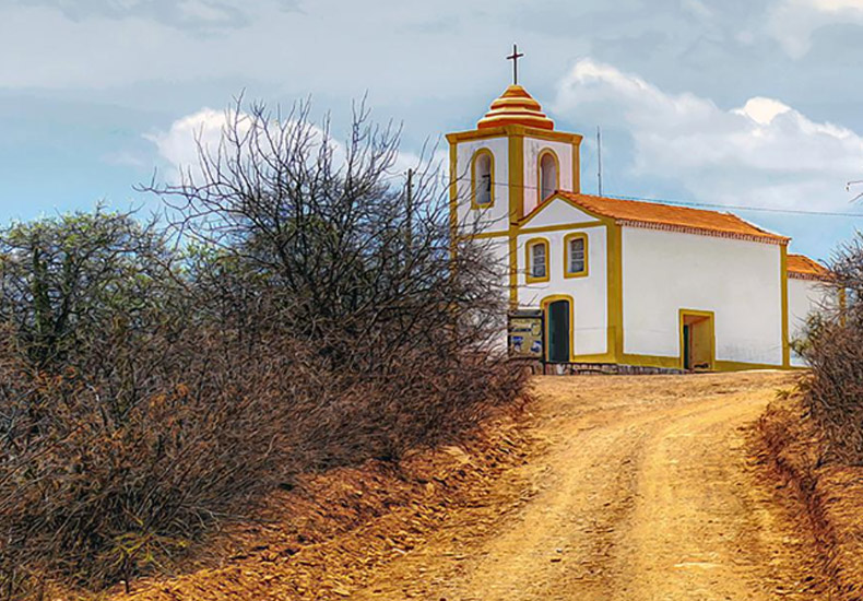 Piauí conta com mais templos religiosos que escolas e tem cerca de 1,9 milhão de endereços, diz IBGE
