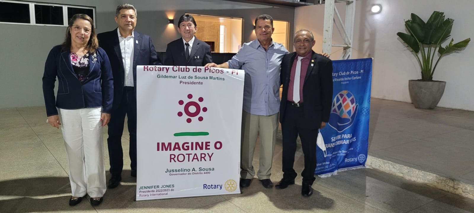 Gildemar Luz toma posse como presidente do Rotary Club de Picos