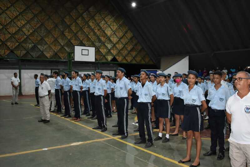 Escola Cívico-Militar promove formatura de conclusão do Ensino Fundamental II em Picos