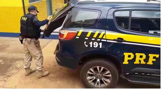 Foragido da Justiça da Paraíba é preso pela PRF na BR-316 em Picos