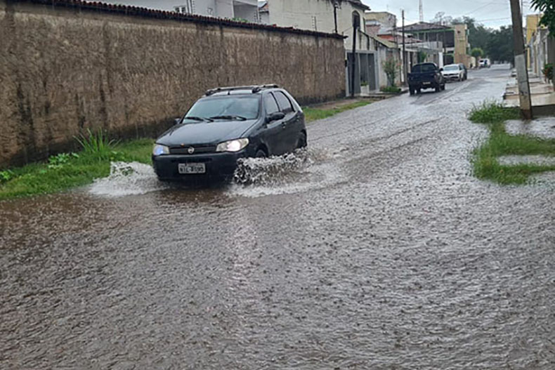 Previsão aponta chuvas durante final de semana em Picos