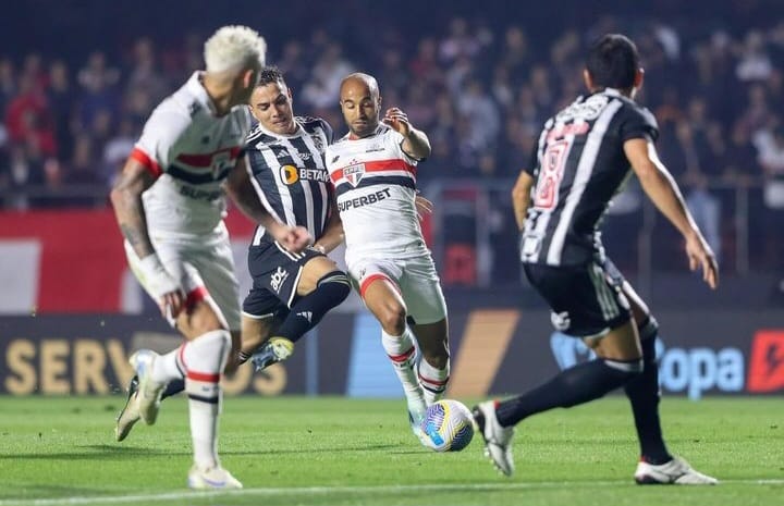 Atletico-MG vence o São Paulo no Morumbis pela Copa do Brasil