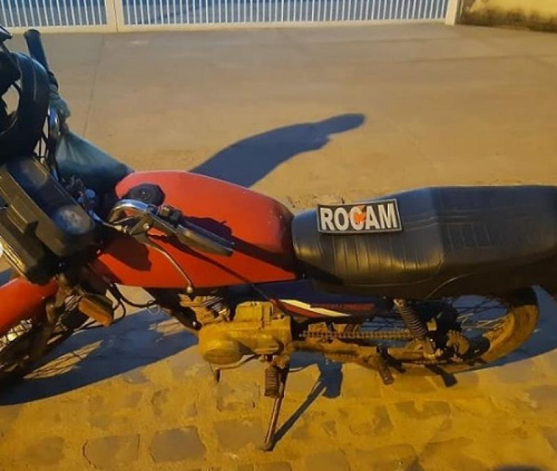 Motocicleta roubada no Estado do Maranhão há 25 anos é recuperada em Picos