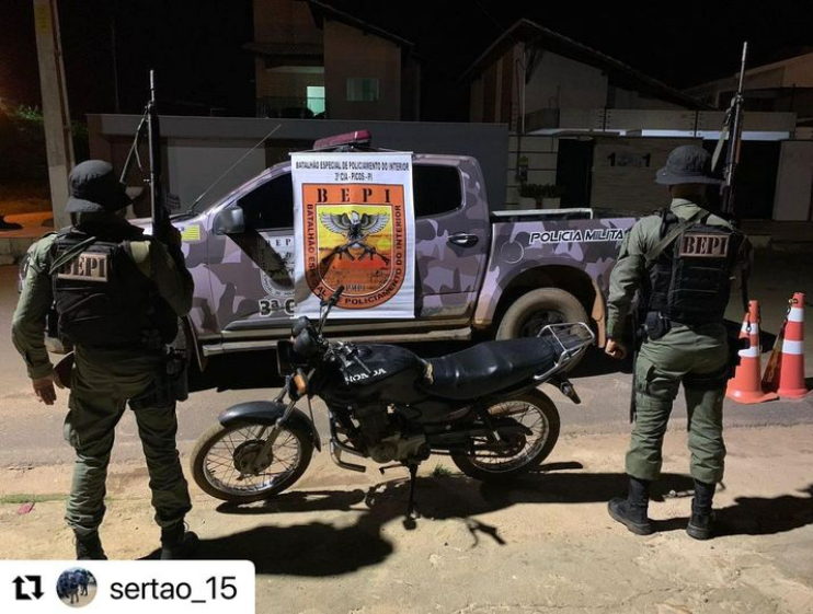 Motocicleta com chassi raspado é apreendida pela PM em Sussuapara