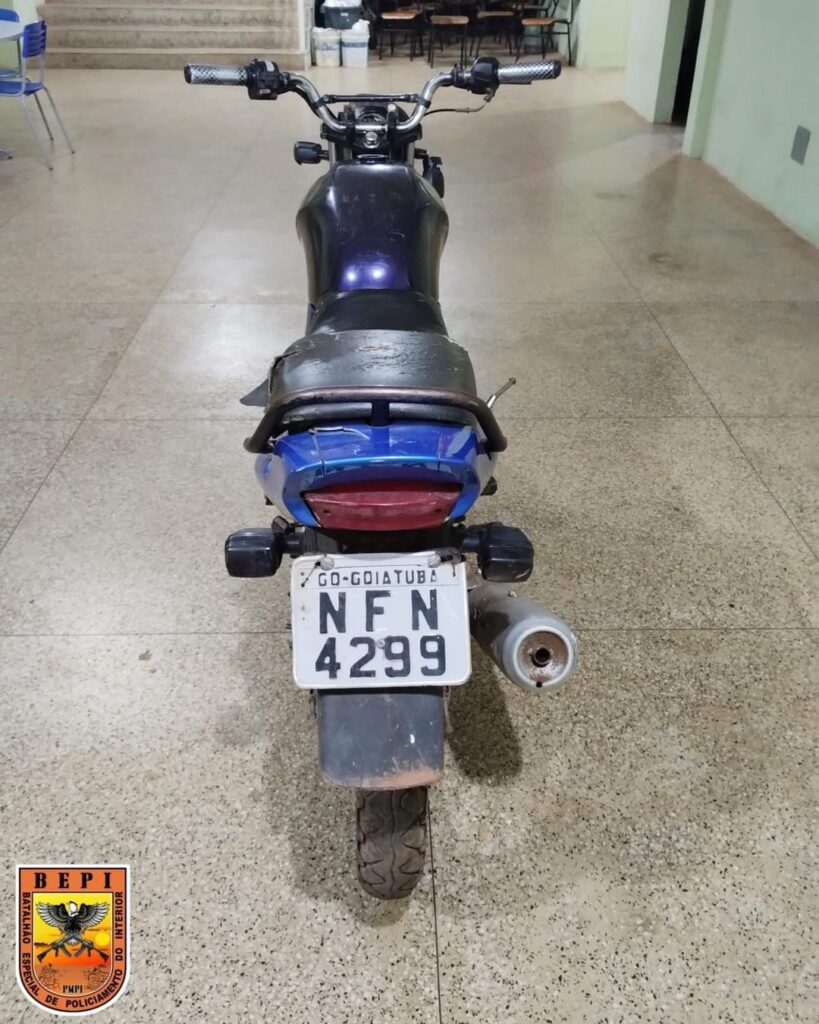 Polícia Militar recupera motocicleta roubada na zona rural de Sussuapara