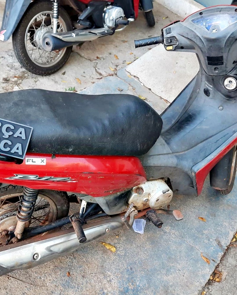 Polícia Militar recupera motocicleta furtada em Picos